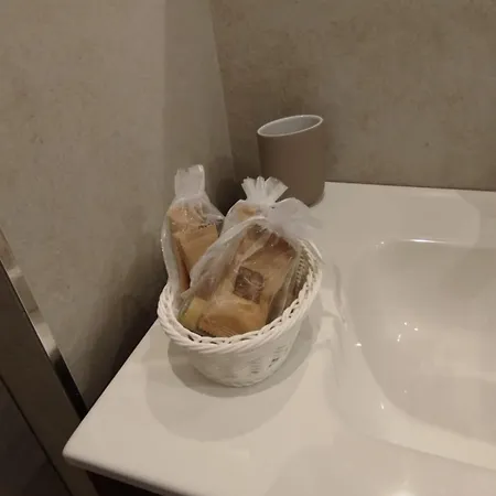 Atmosfere Sul Viale - In * בארי